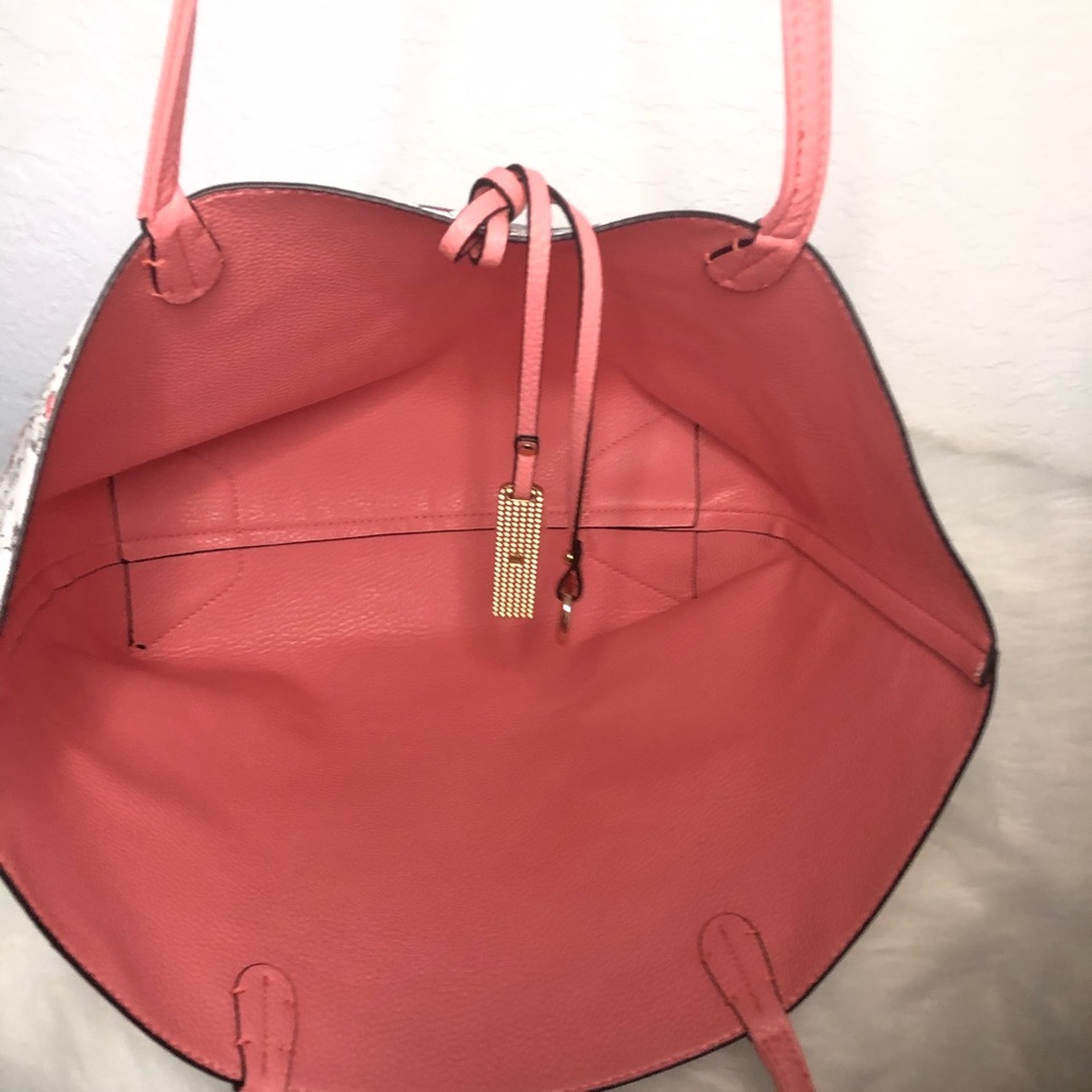 Purse - Picture 8 of 12